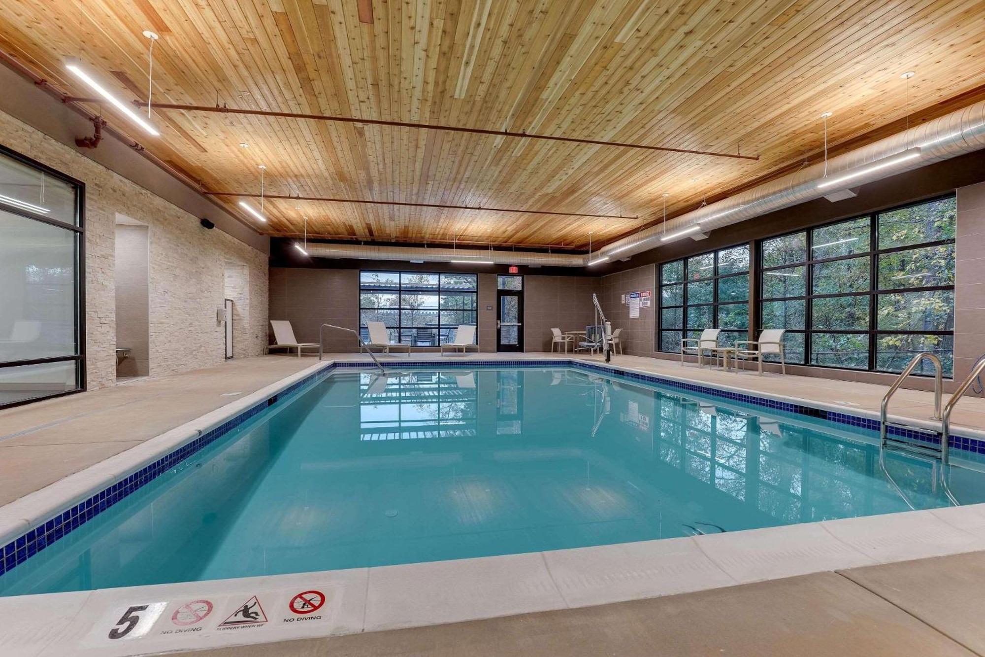 Country Inn & Suites By Radisson, Cumming Near Northside Hospital Forsyth Buitenkant foto
