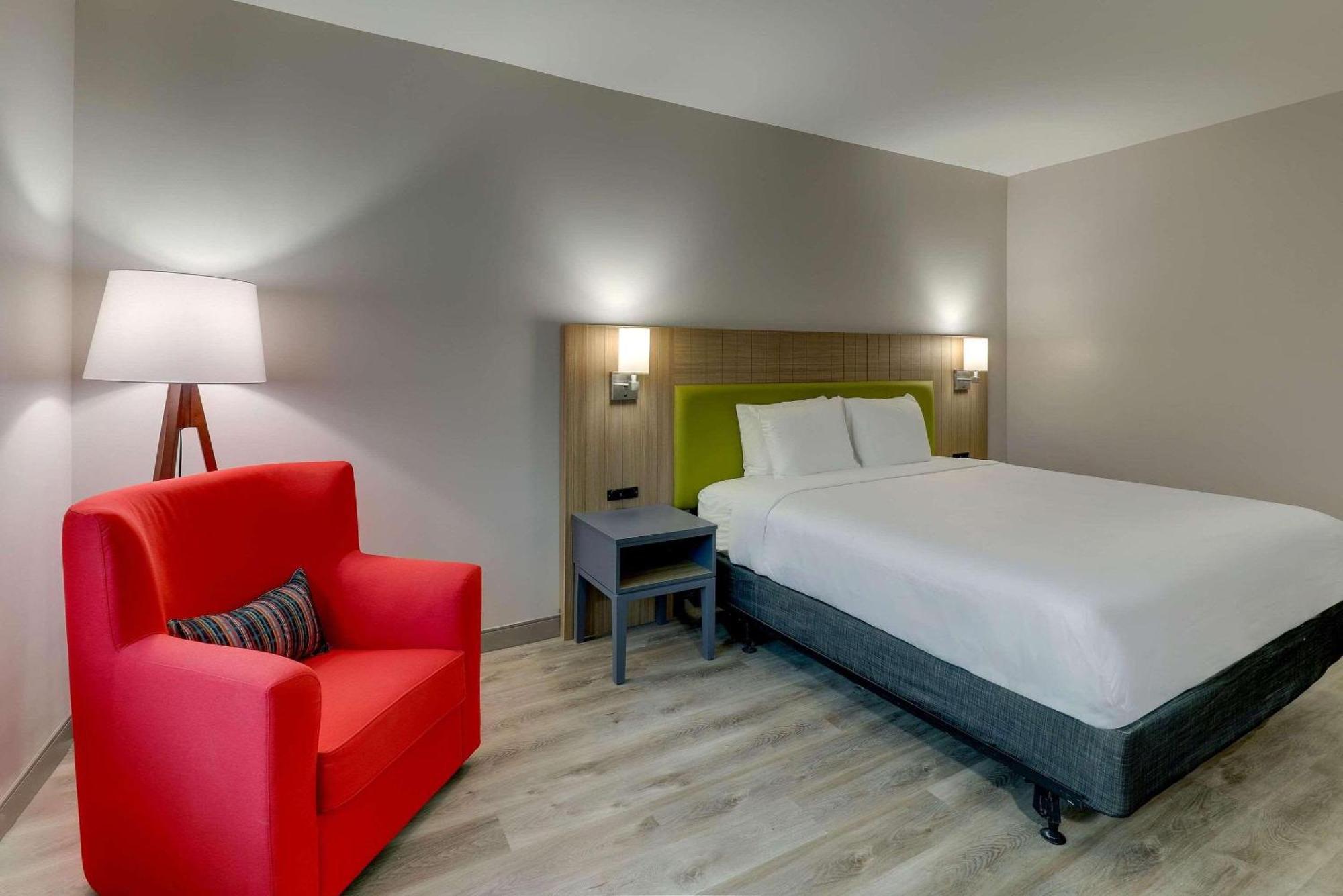 Country Inn & Suites By Radisson, Cumming Near Northside Hospital Forsyth Buitenkant foto