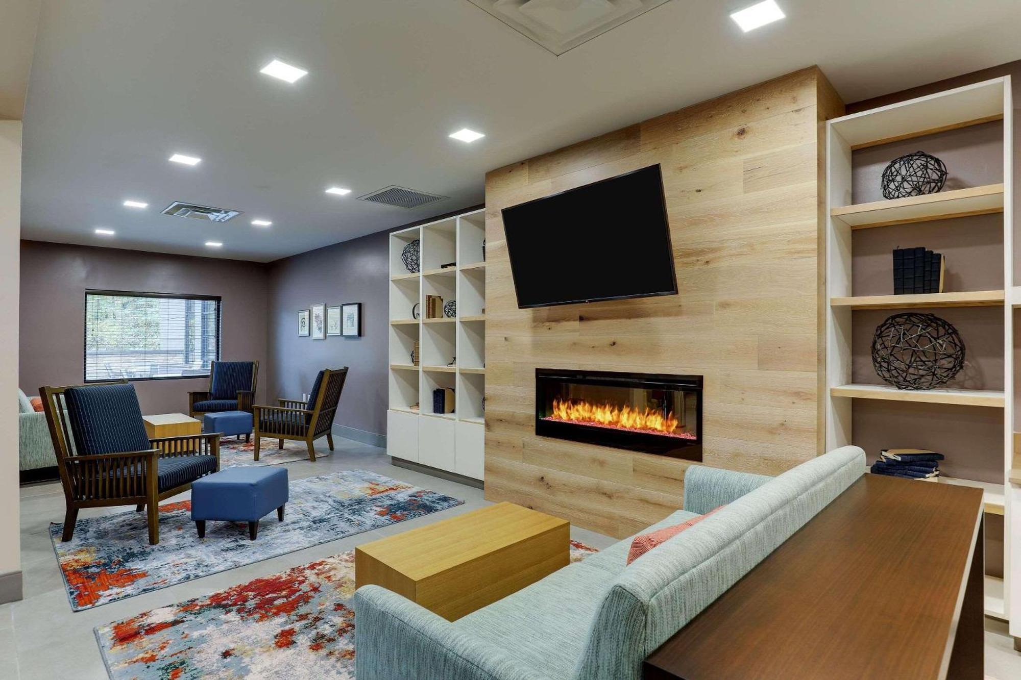 Country Inn & Suites By Radisson, Cumming Near Northside Hospital Forsyth Buitenkant foto