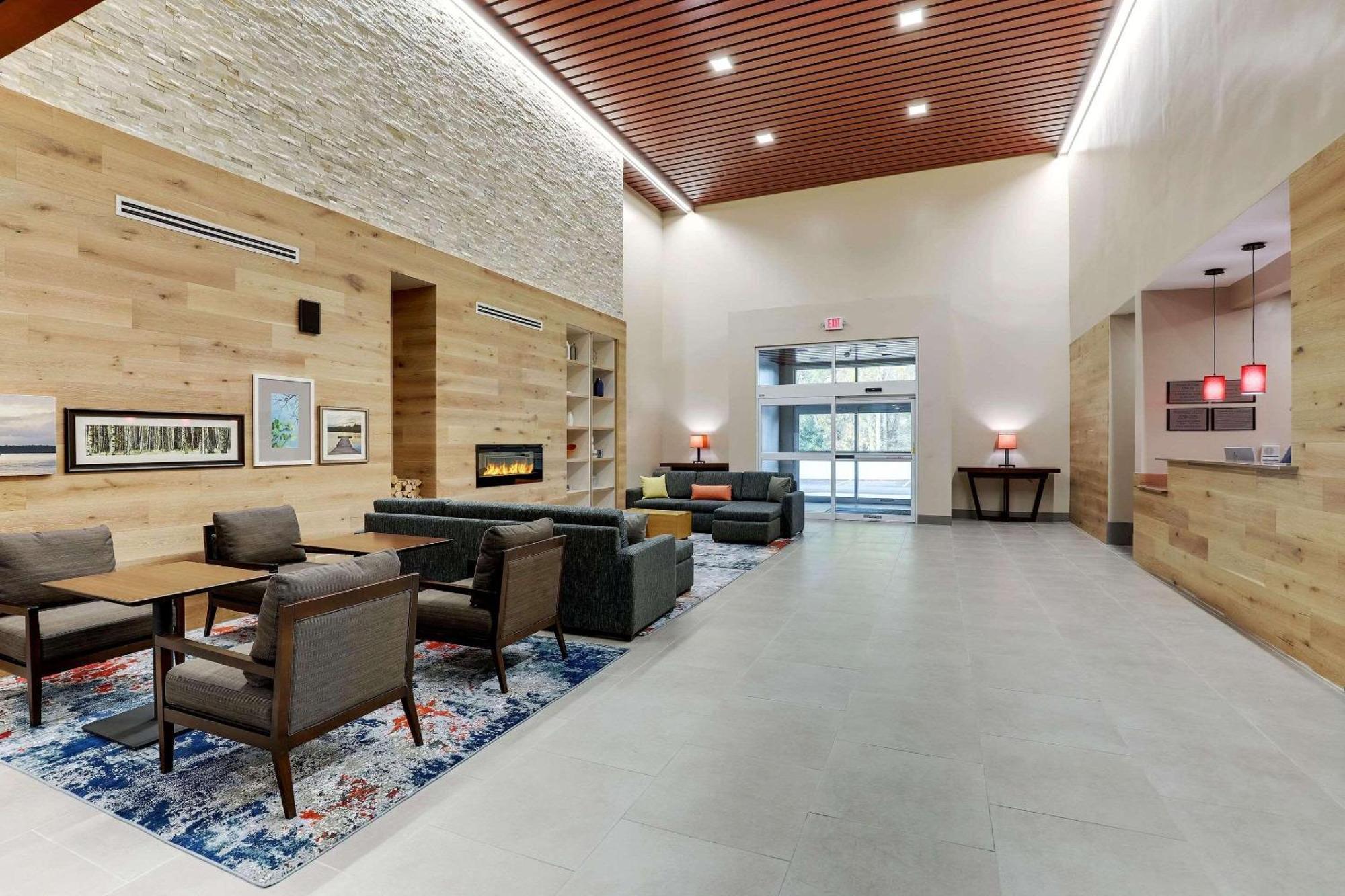 Country Inn & Suites By Radisson, Cumming Near Northside Hospital Forsyth Buitenkant foto